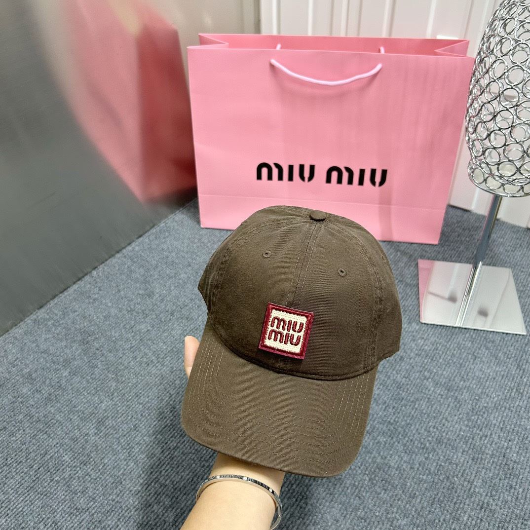 Miu Miu Caps